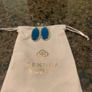 Kendra Scott small hoop earrings.